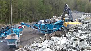 Powerscreen  2-Stage Crushing & Screening Gravel